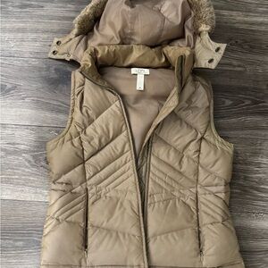 LOFT Tan Quilted Vest with Faux Fur Trim